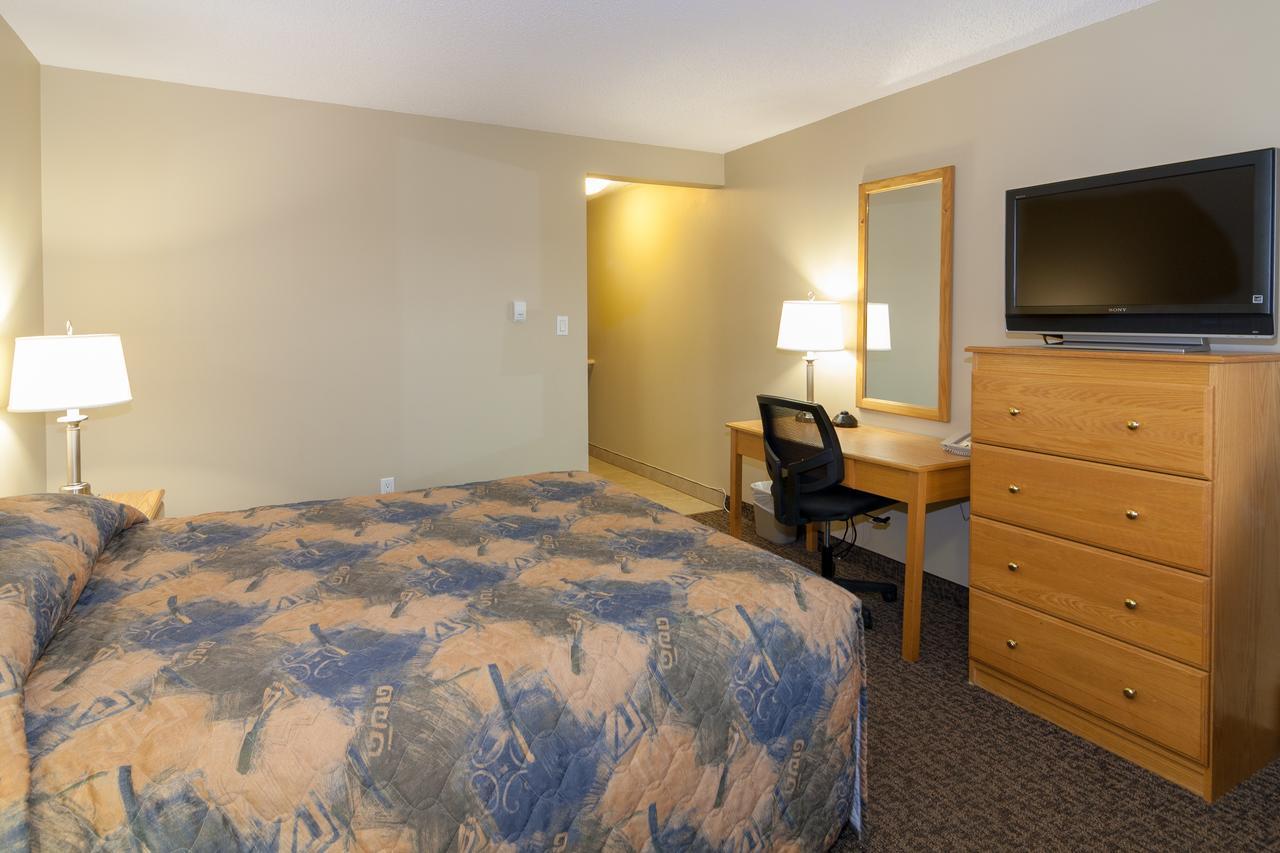 Bcminns - Fort Mcmurray - Rusty'S Ngoại thất bức ảnh